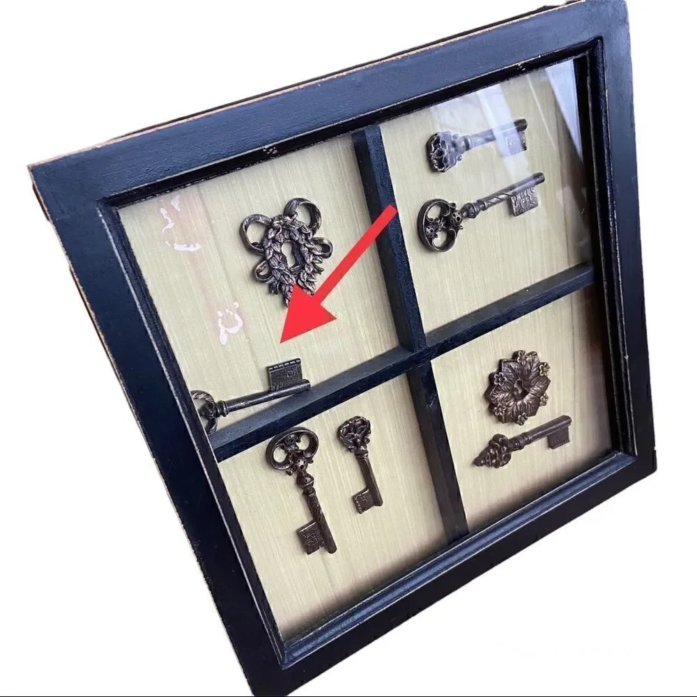 Rustic Antique Inspired Wall Art Key Hook